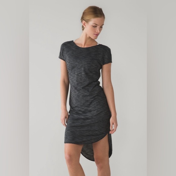 Lululemon retreat dress 8 EUC - Picture 1 of 7